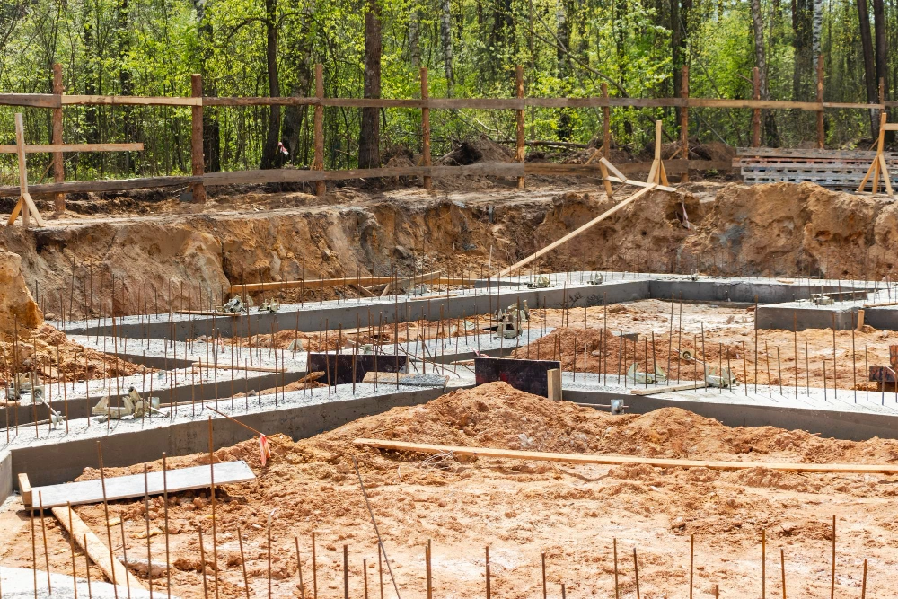 workers securing cripple walls and adding anchor bolts during seismic retrofitting